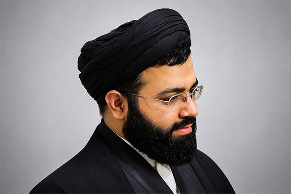 تصویر چهره حجت الاسلام سید امید موذنی